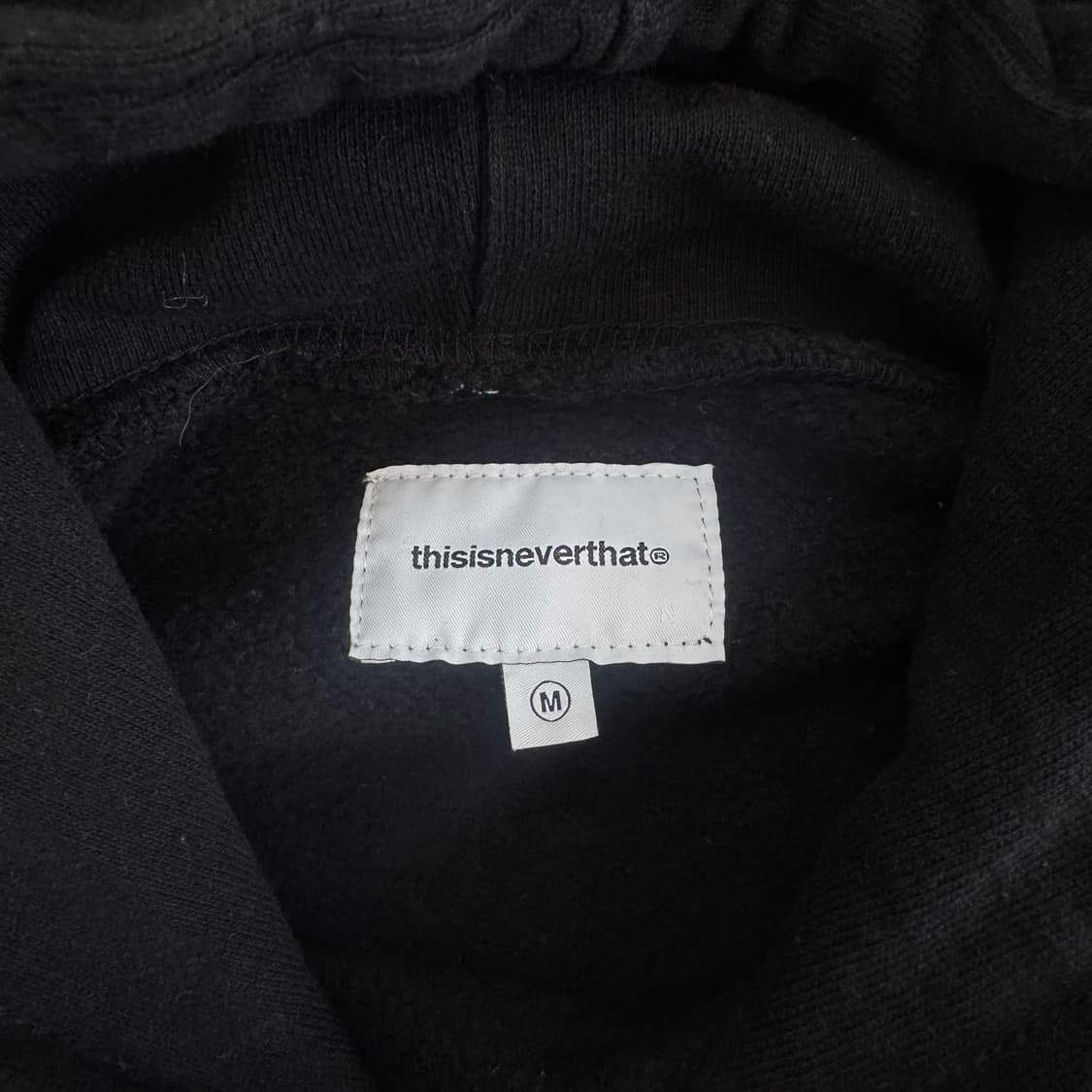 Thisisneverthat 디스이즈네버댓 스펠아웃 블랙 후드티 상품이미지5