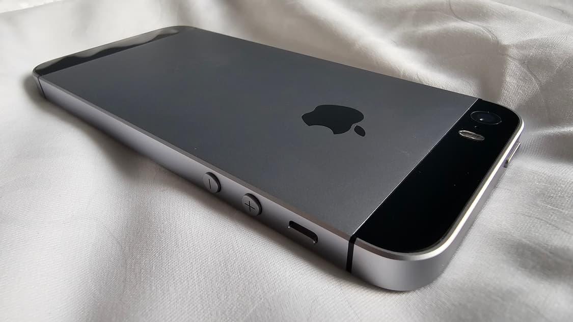 [정품] 아이폰 SE1 128GB 배터리신품 카메라 스그 해외판 상품이미지3