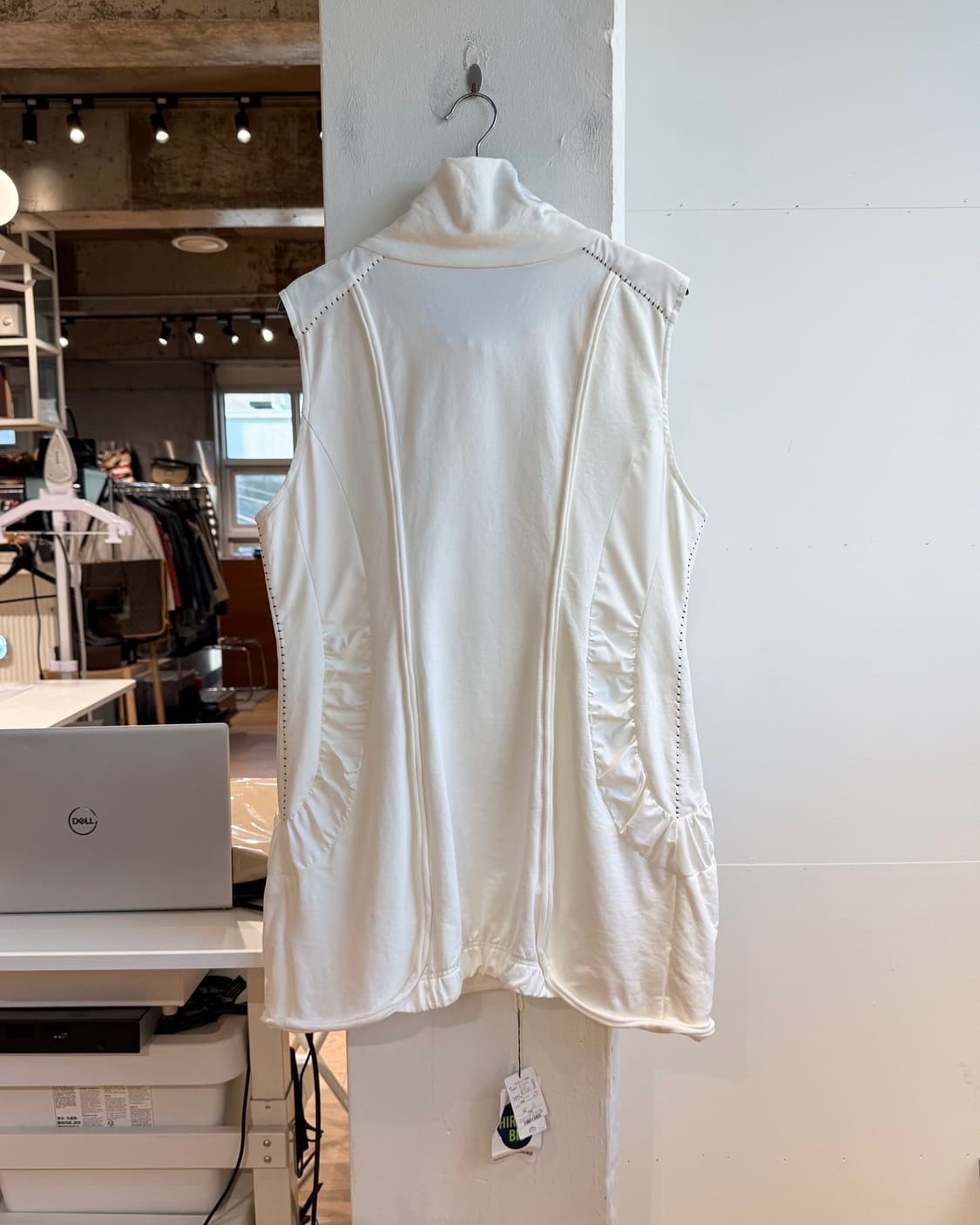 히로코 코시노 화이트 베스트 자켓  상품이미지5