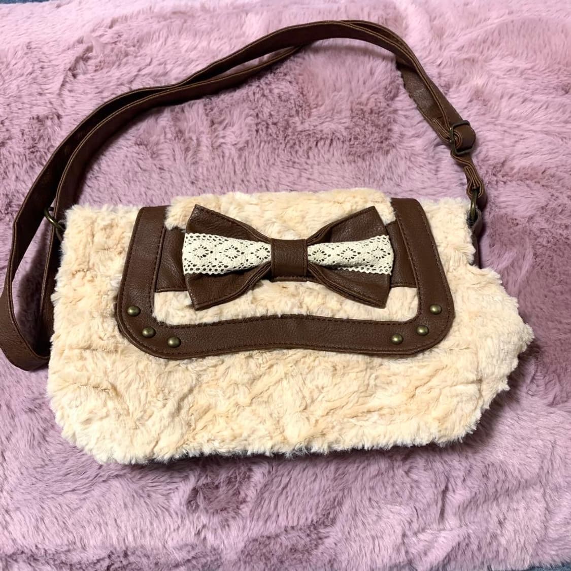 리폰 폼폼 숄더백 리즈리사 로걀 히메갸루 대장템 모리걸 상품이미지1