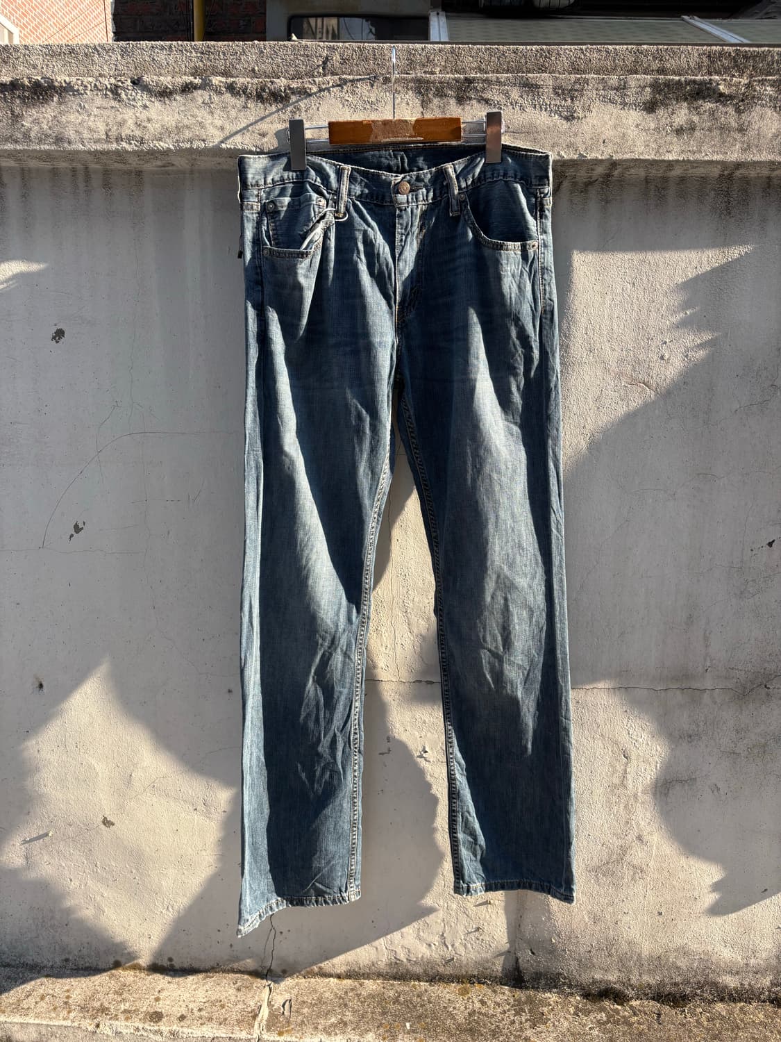 Levi’s 527 부츠컷 카우보이 데님 팬츠 상품이미지3