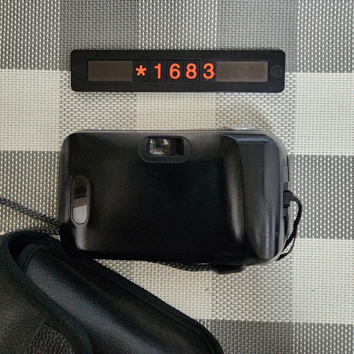 올림푸스 뮤 1 블랙바디 필름카메라 파우치포함 상품이미지4