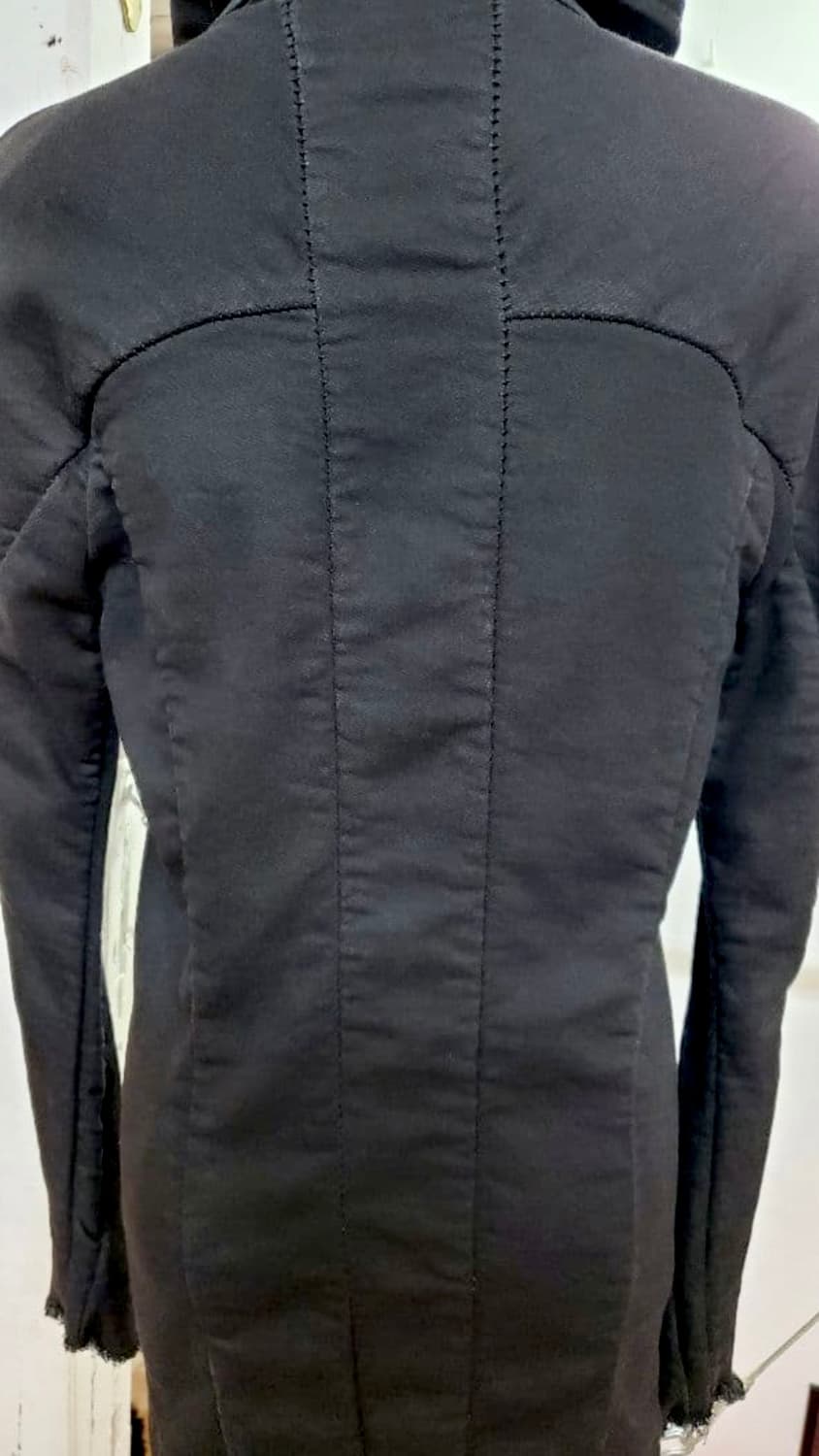 Masnada 수소봉제 사선지퍼 후드코트 상품이미지4