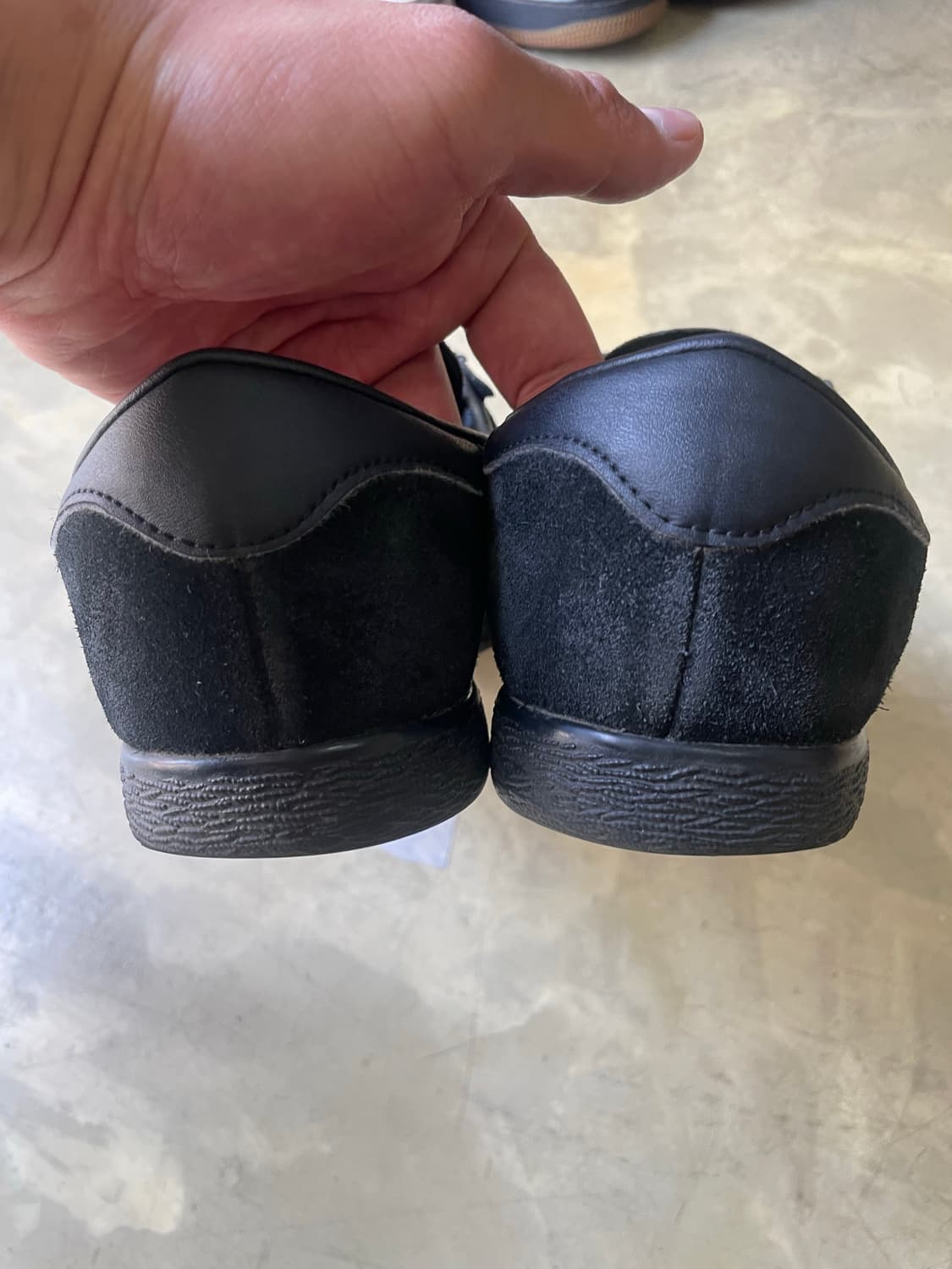 아디다스 Stadt 코어 블랙 카본 260 상품이미지5