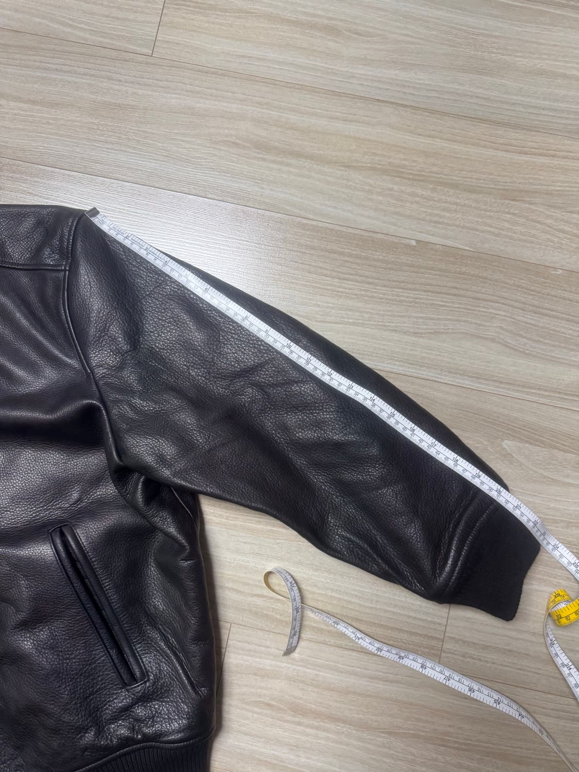 Fw24 스투시 레더 플라이트 자켓 상품이미지10