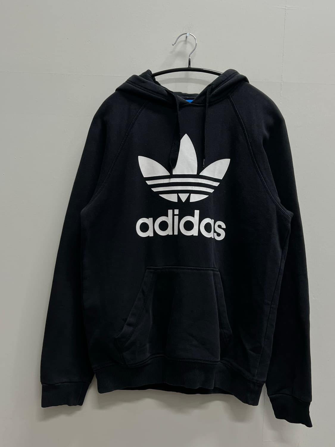 아디다스 오리지날 빅 트레포일 후드 티 블랙 상품이미지2