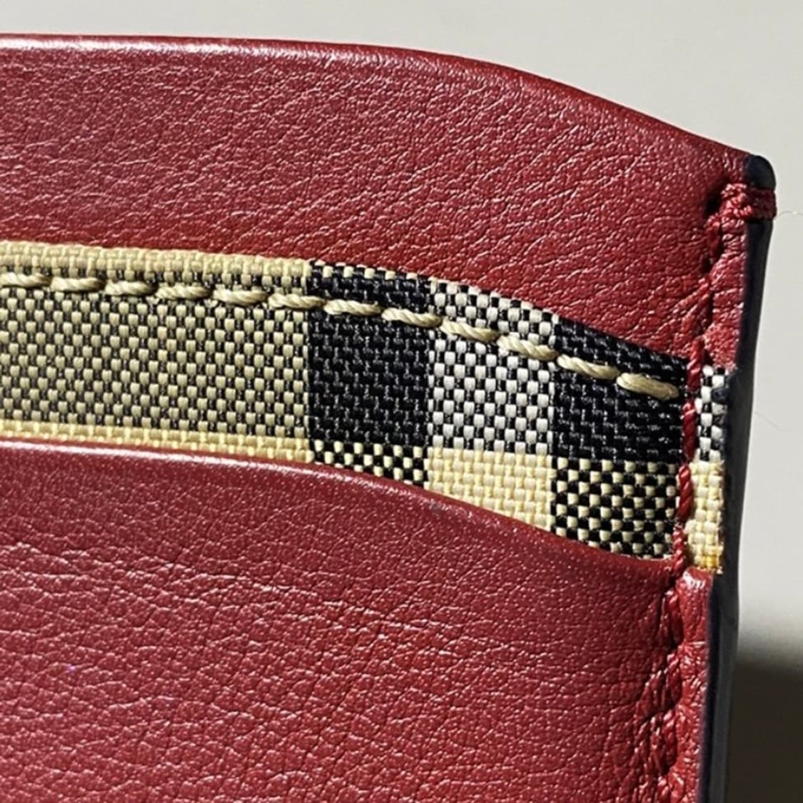 [정품] 버버리 호스페리체크 이지 카프스킨 카드지갑 상품이미지4