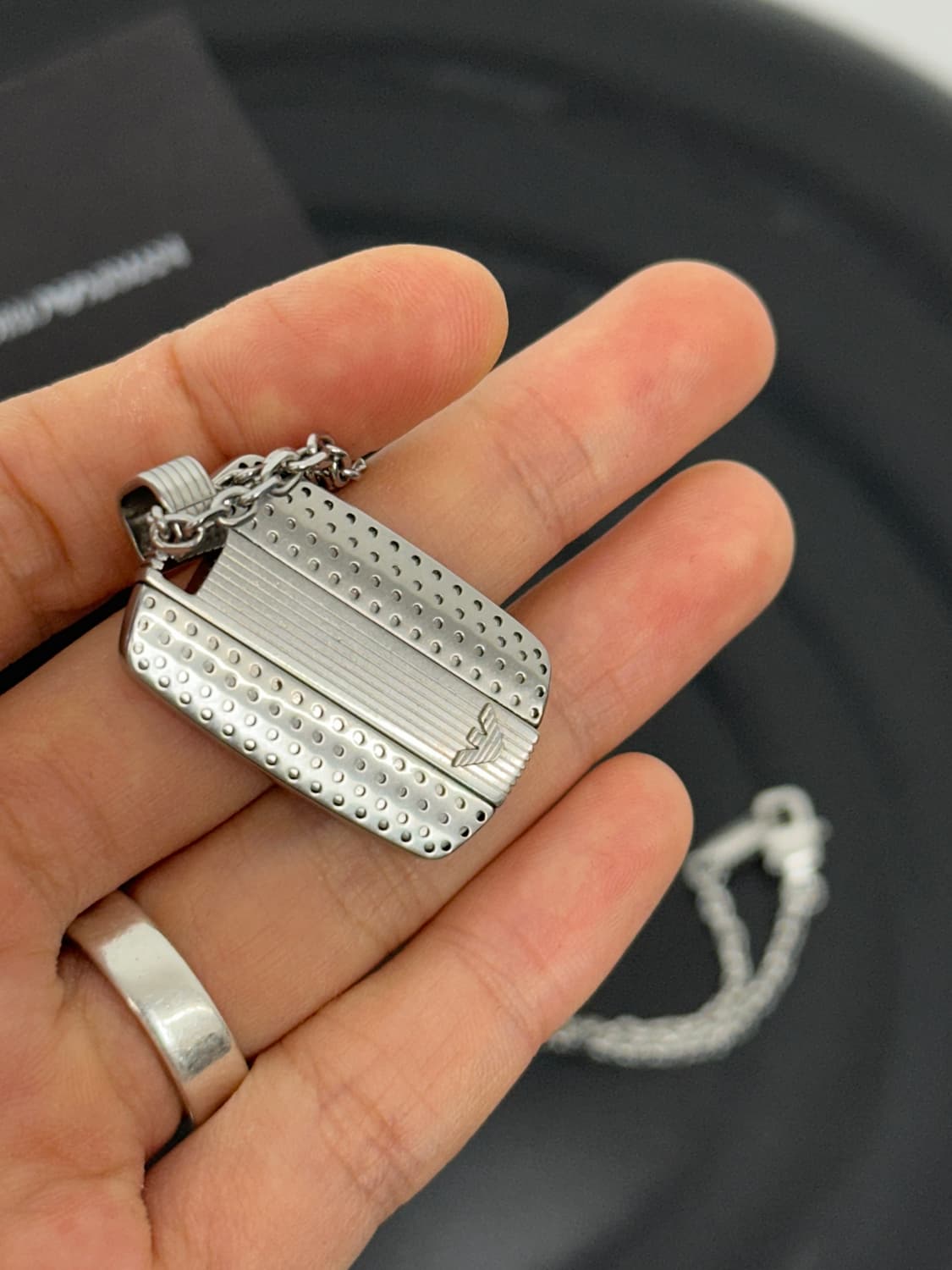 Emporio Armani Eagle Dog Tag Necklace  상품이미지6