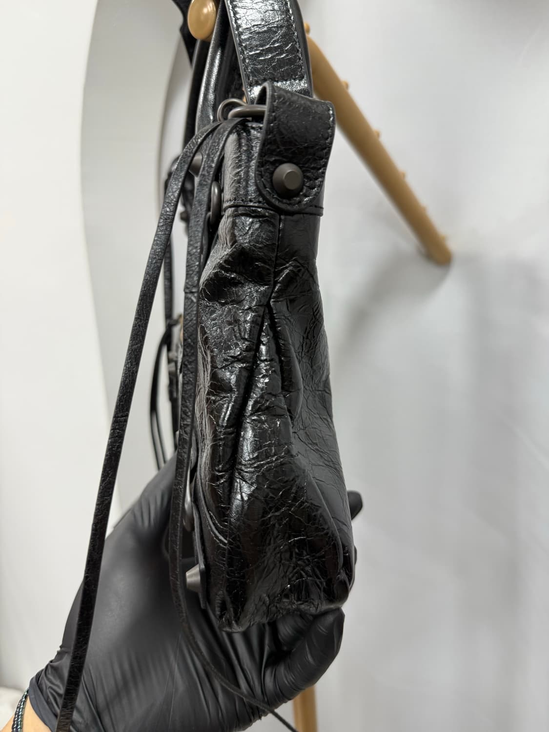 발렌시아가 르시티 퍼스트백 상품이미지2