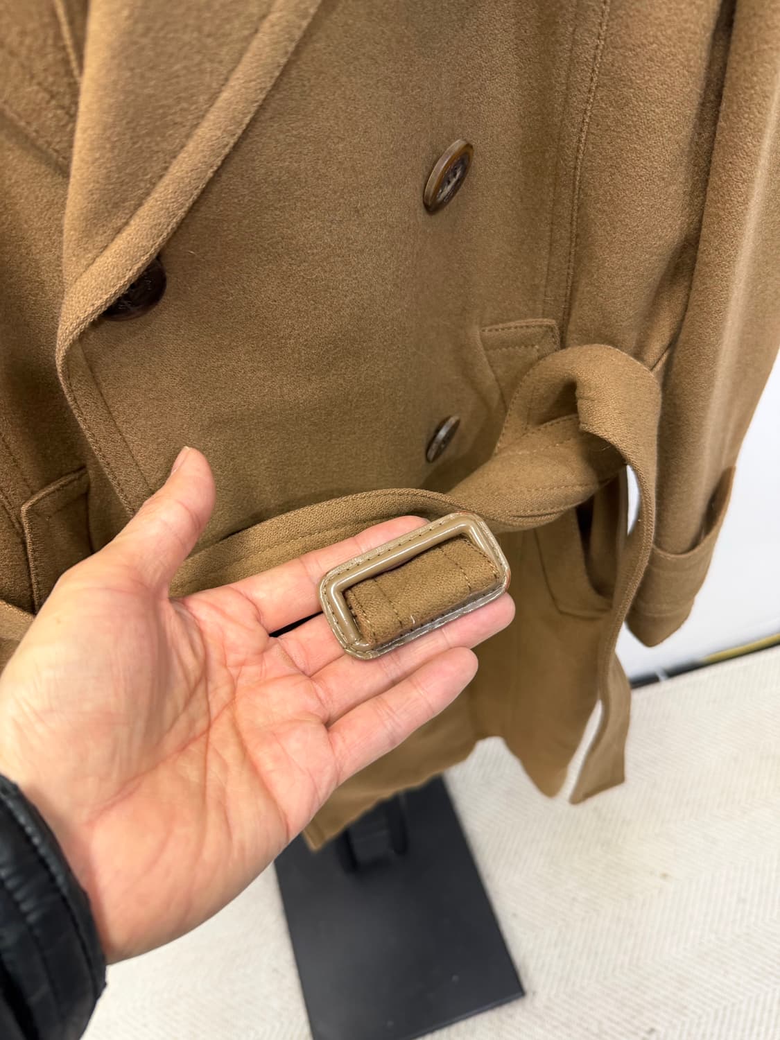 정품) 우영미 여성 카멜색 벨트 트렌치 코트 46(66) 상품이미지4