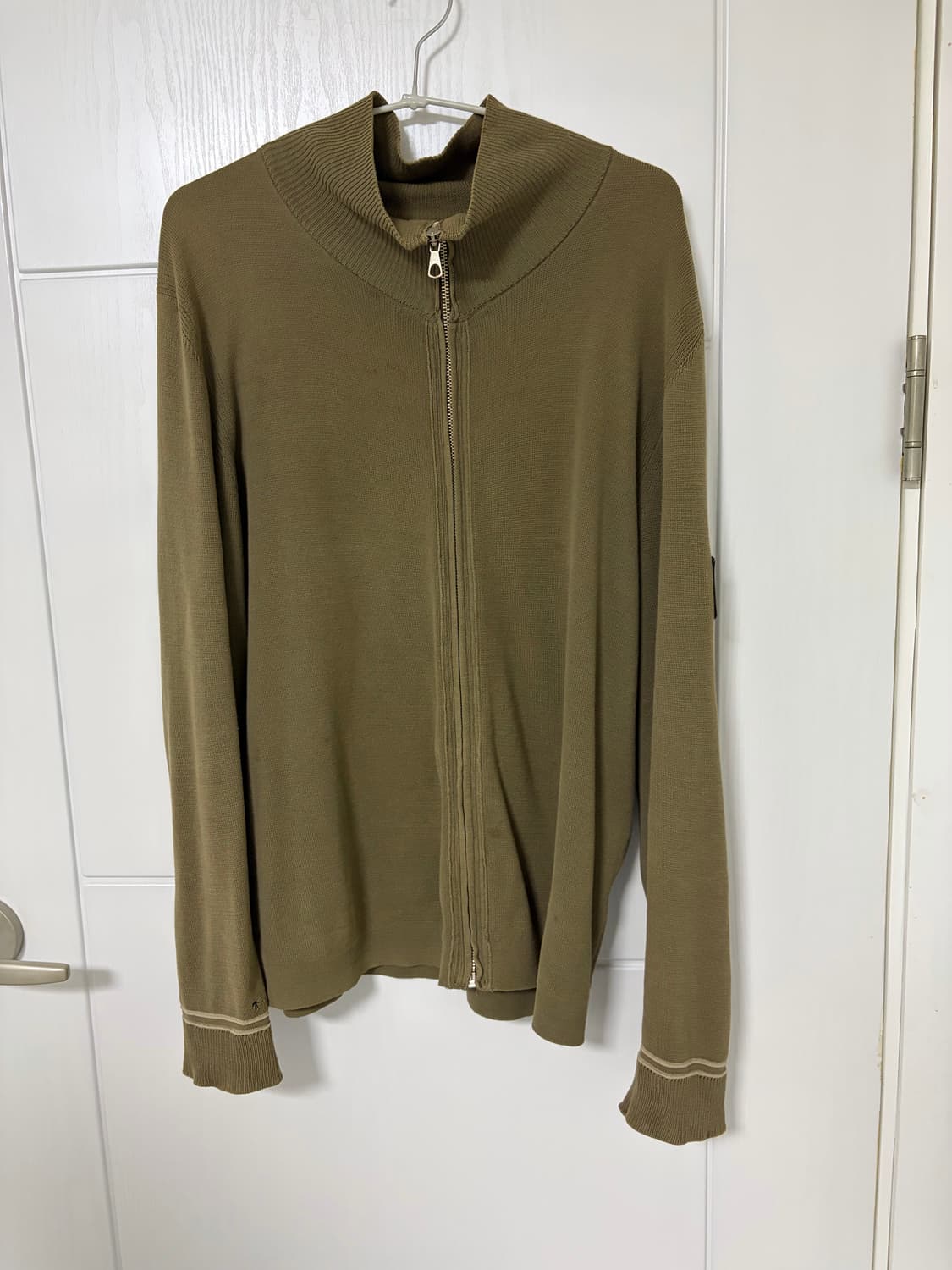 C.P company 니트집업 상품이미지1