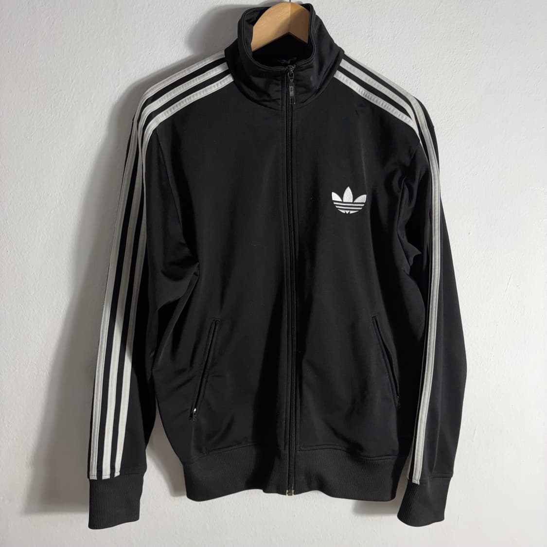 아디다스 파이어버드 블랙 트랙탑(100) 상품이미지1