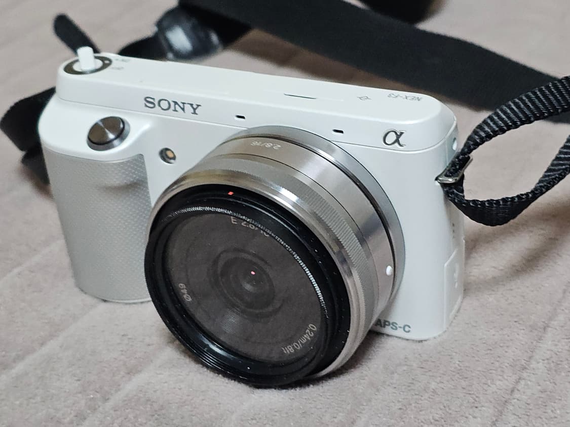 소니 NEX-F3 미러리스 카메라 상품이미지3