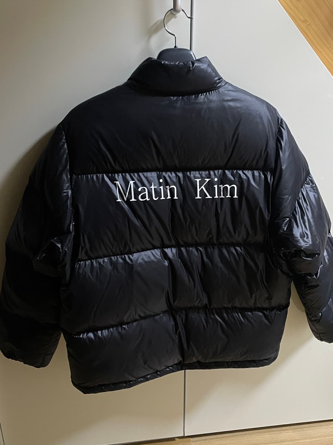 마뗑킴 글로시 푸퍼 자켓 상품이미지3