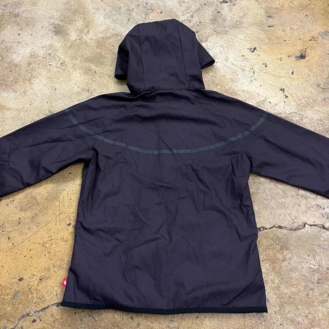 [정품/85,m] 나이키 테크 윈드러너 바람막이 b8 상품이미지4