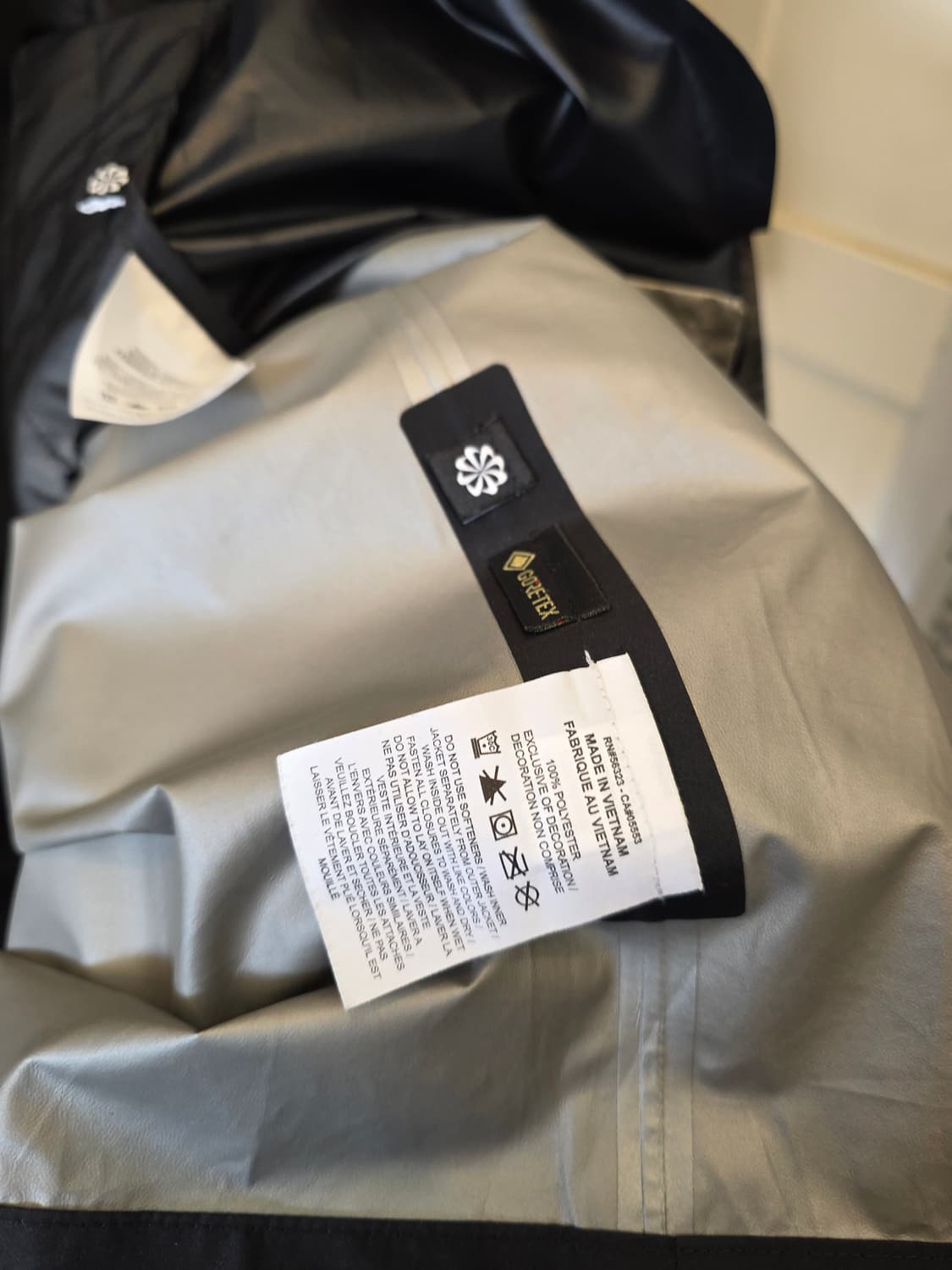 나이키 테크팩 고어텍스파카 스톰핏 ADV블랙 M 상품이미지7