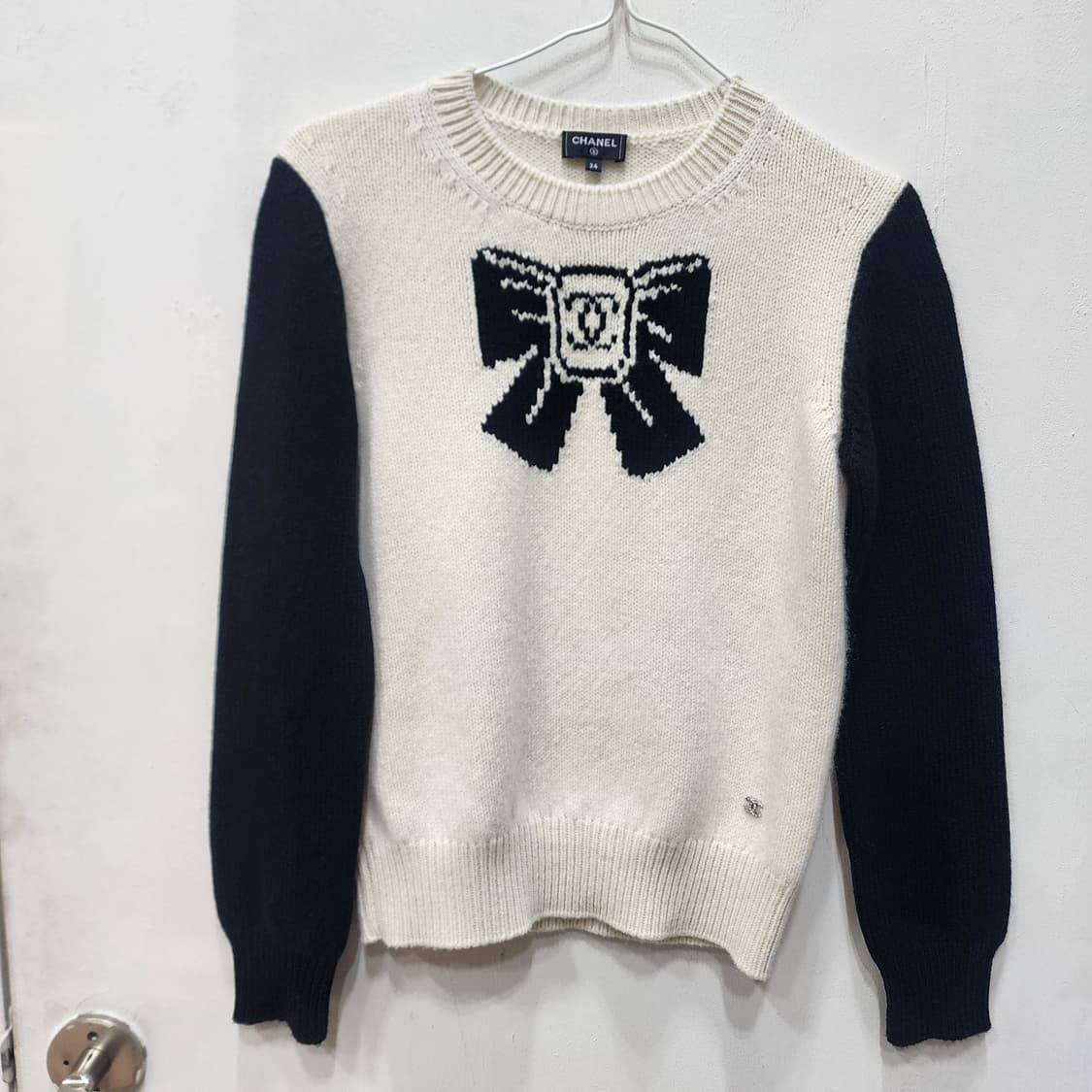 샤넬 25/26 코코네쥬 울.캐시미어 에크루 블랙 34 상품이미지1