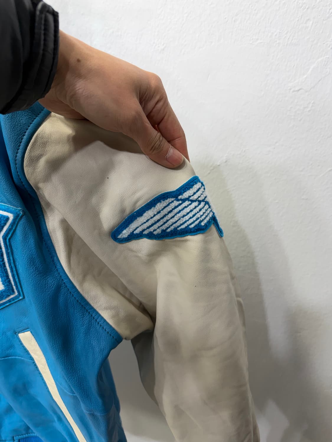 정품) 자라 x 루이지 레더 블루 야구 점퍼 스타디움 자켓 L 상품이미지4