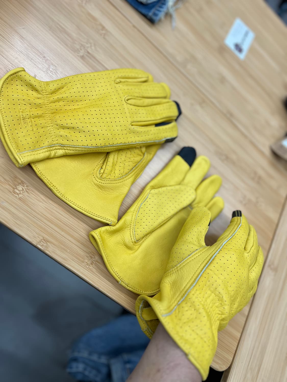 아파치 타공 가죽 글러브 상품이미지4