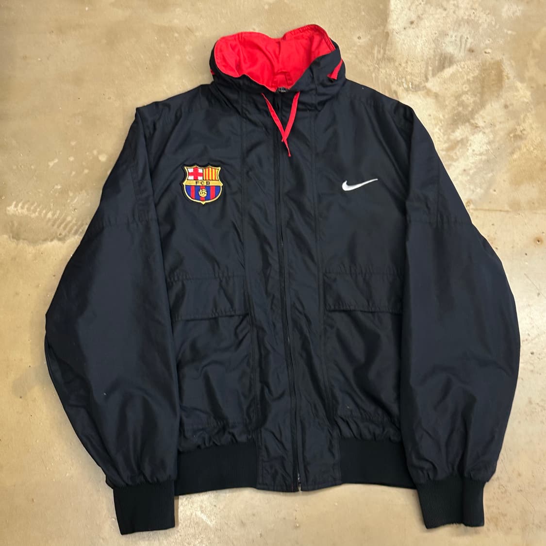 XL 나이키 바르셀로나 내장후드 블랙 바람막이 상품이미지2