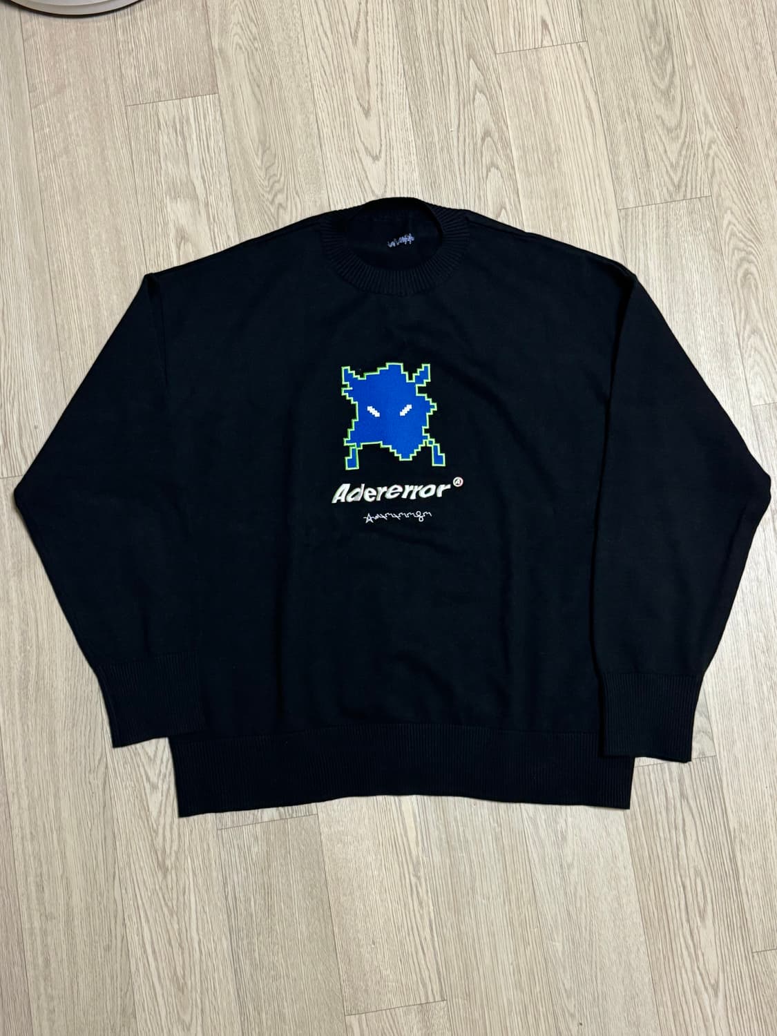 아더에러 고스트 니트 스웨터 블랙 상품이미지1