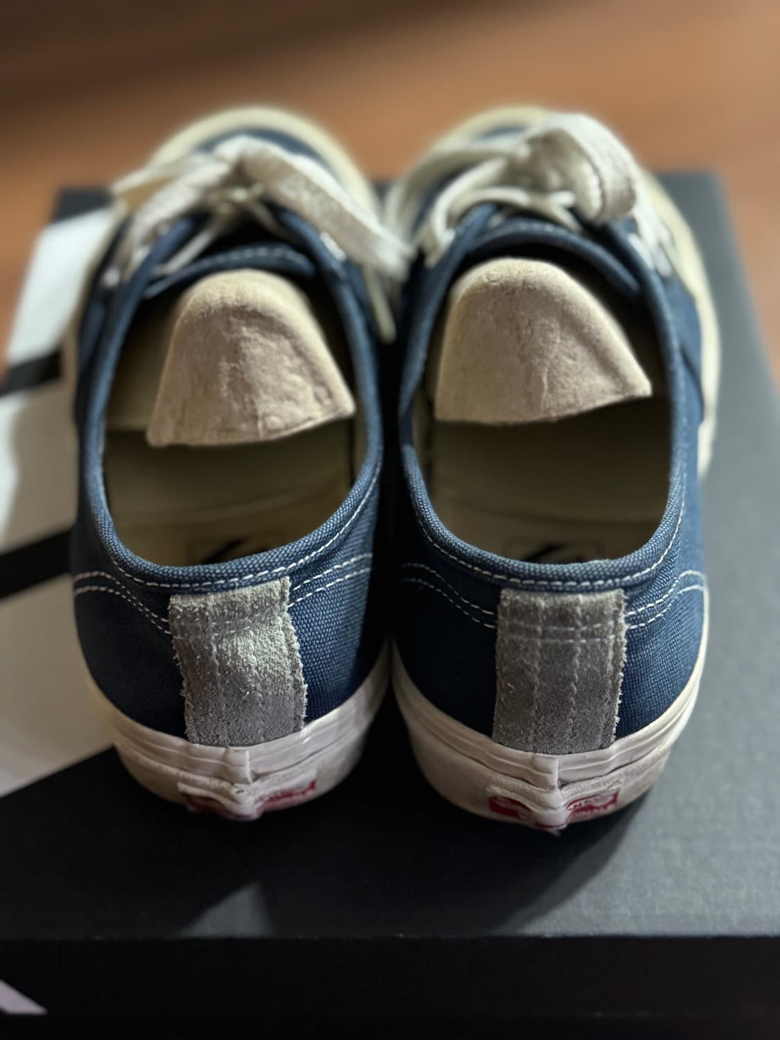 반스 볼트 어센틱 구버전 네이비 상품이미지1