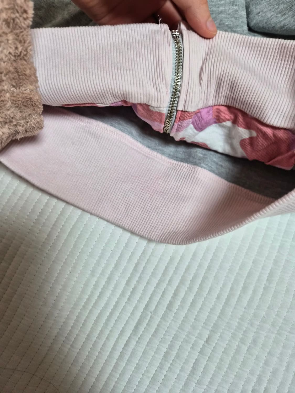 포어링 베베 카고 트레이닝 후디 그레이 후드집업 상품이미지5