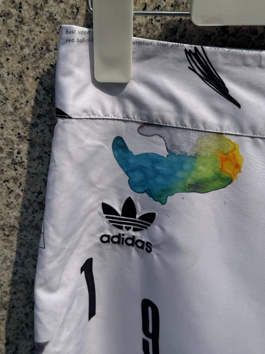 [희귀/풀드레싱] 아디다스 오리지널스 뉴스페이퍼 그래픽 스커트 상품이미지2