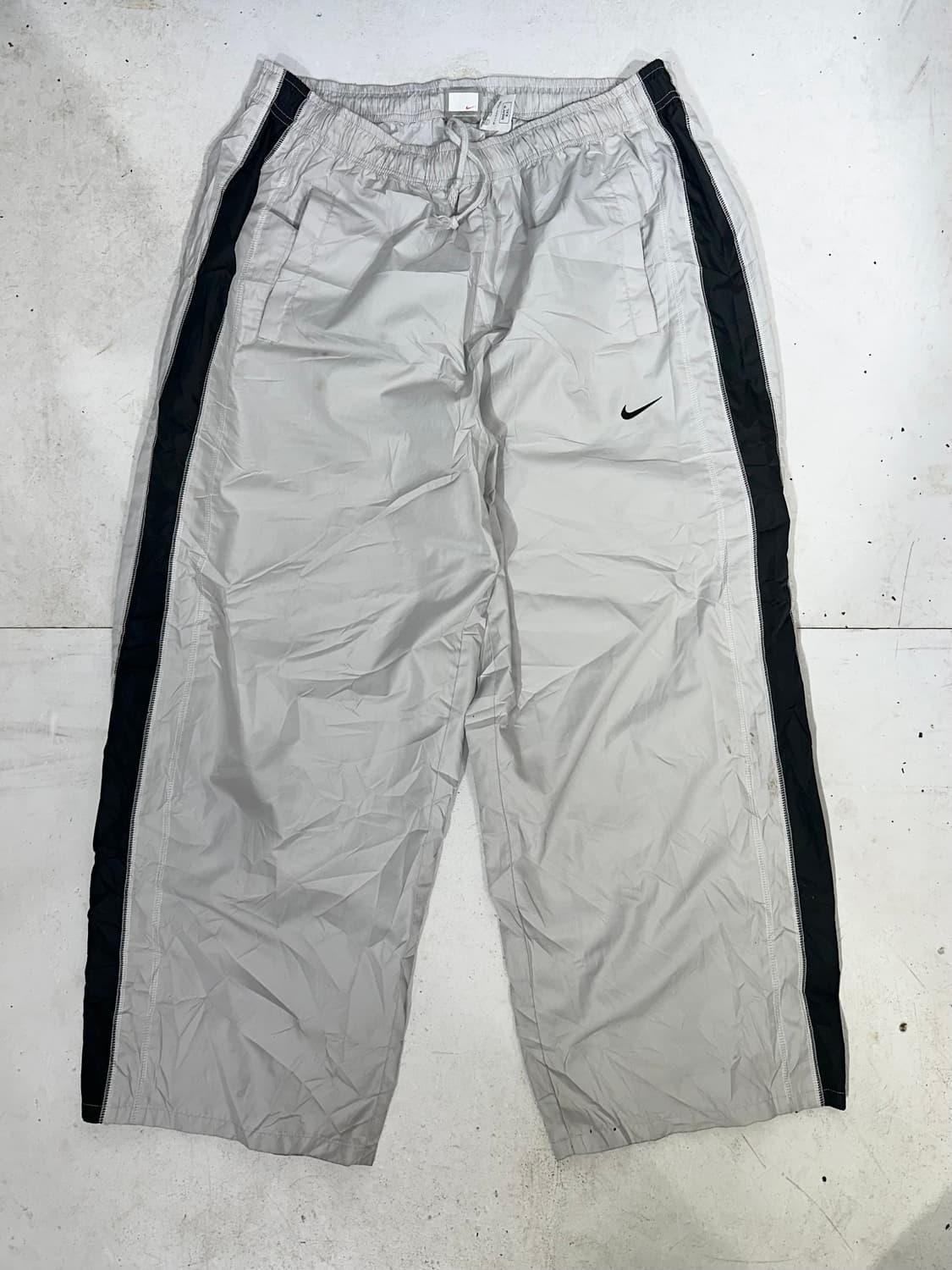 00s 나이키 그레이 사이드 라인 와이드 트랙 팬츠 추리닝 바지 XXL 상품이미지4