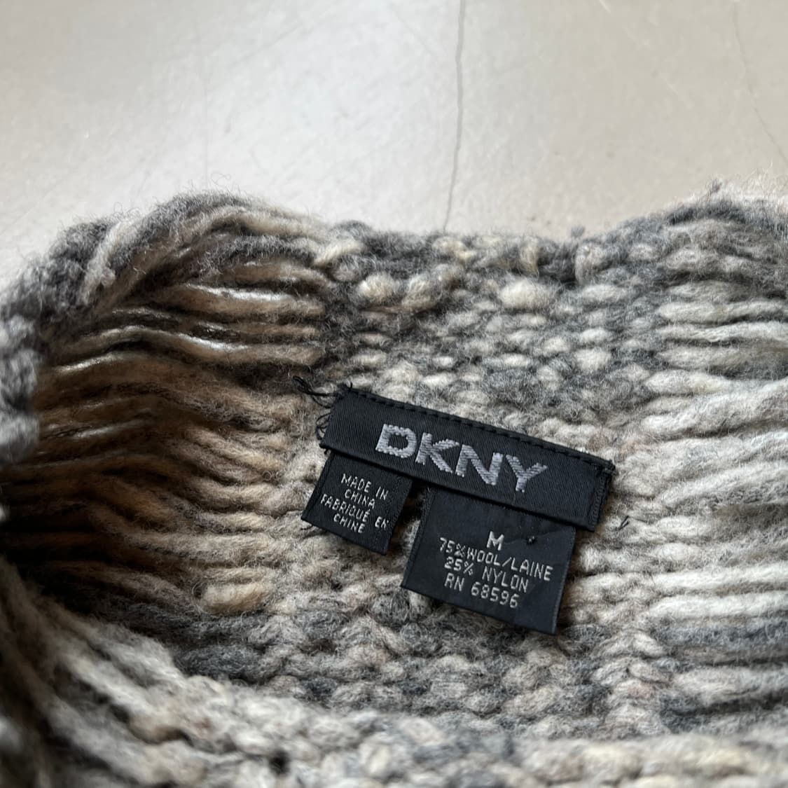 DKNY 스퀘어 니트 스웨터 상품이미지7