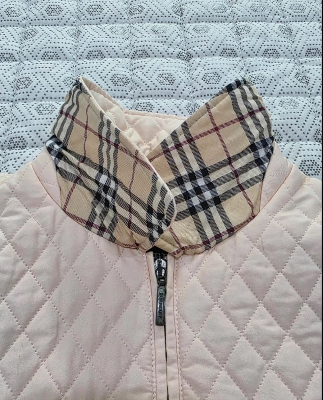 버버리 퀼팅 자켓 핑크 10~12세, 성인44 상품이미지5