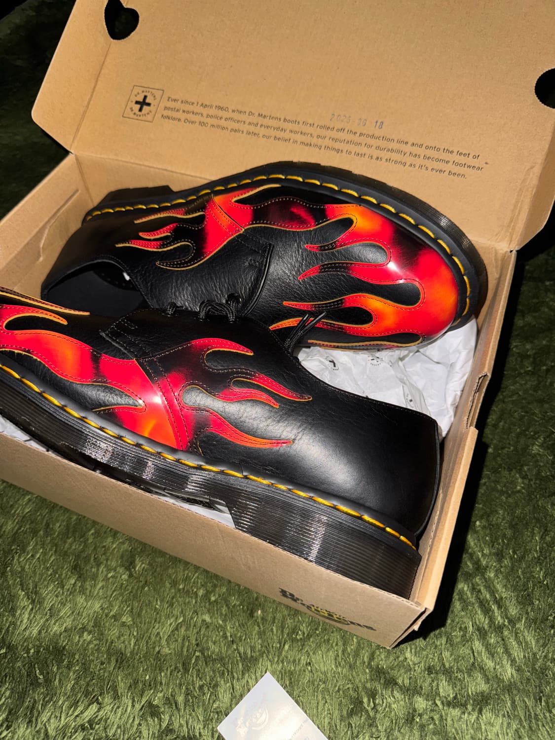 [290] 닥터마틴 1461 플레임 그래픽 블랙 상품이미지9