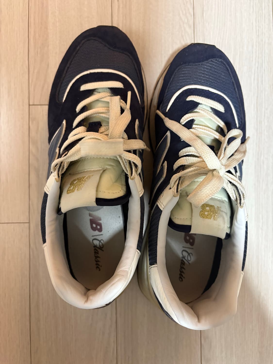 뉴발란스 레거시 네이비 245 상품이미지1