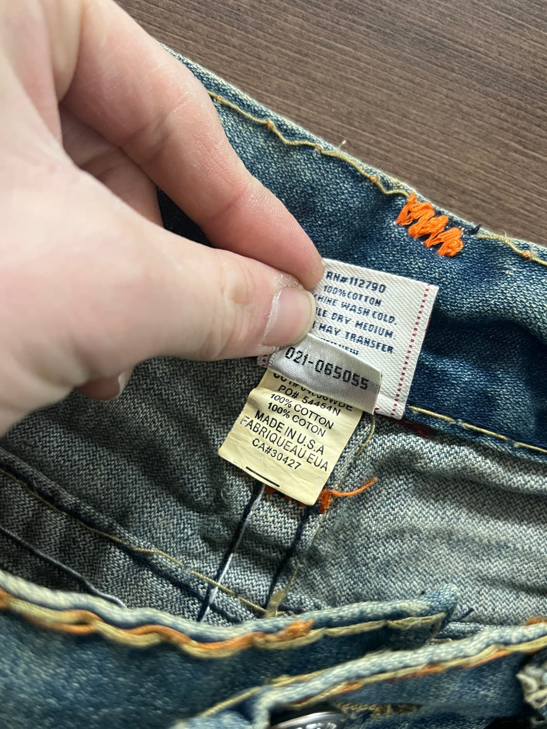 True Religion트루릴리전 로건 슈퍼 T 나팔핏 부츠컷 데님 팬츠 상품이미지9