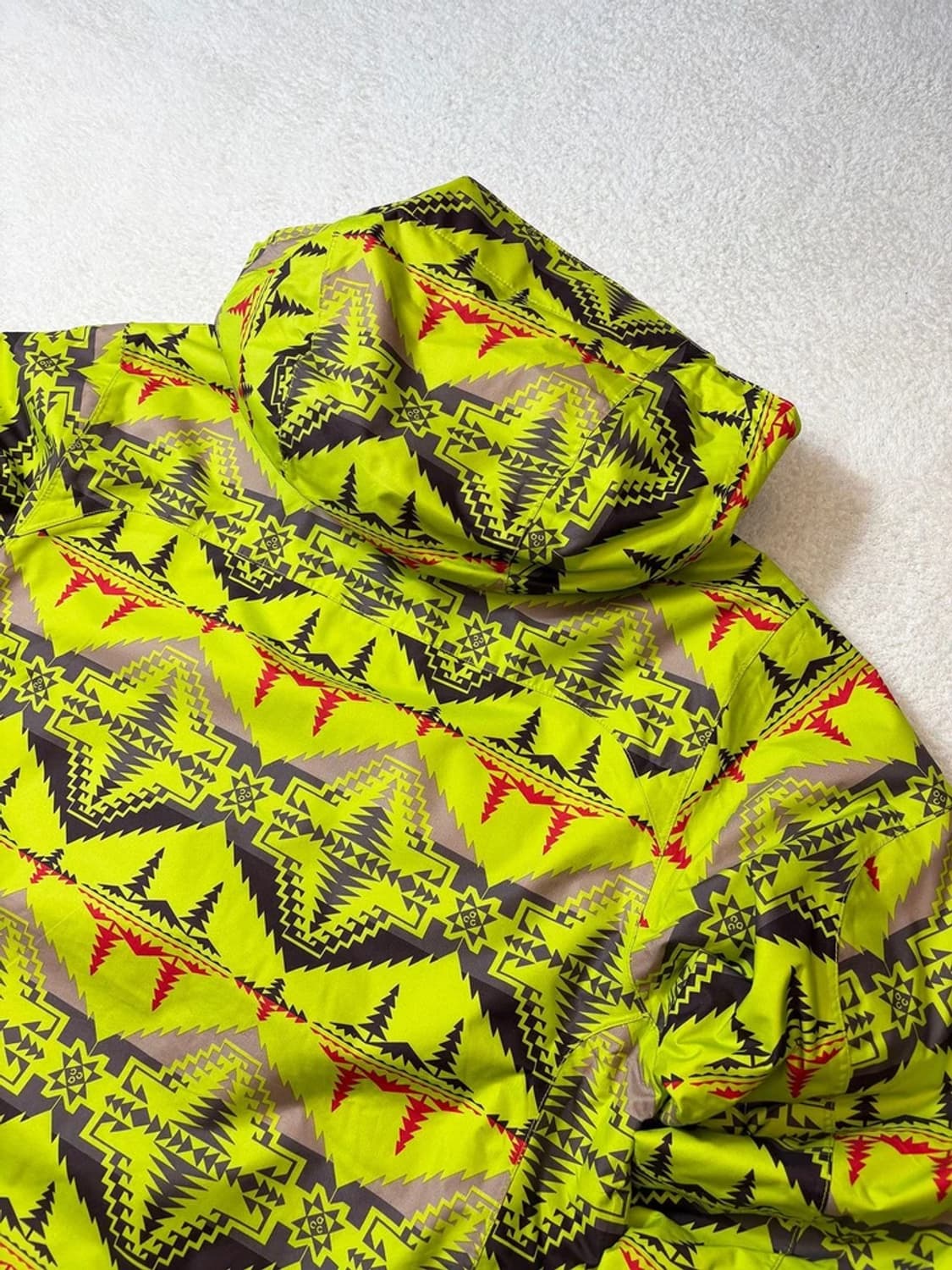 나이키 ACG 00's 패턴 푸퍼 자켓 PN6076 상품이미지6