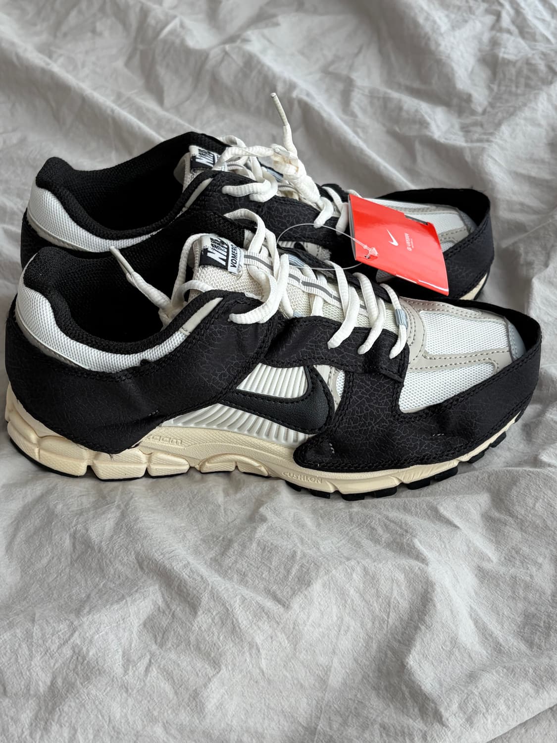 나이키 / 줌보메로5 울프 그레이 앤 블랙 / w265 상품이미지1