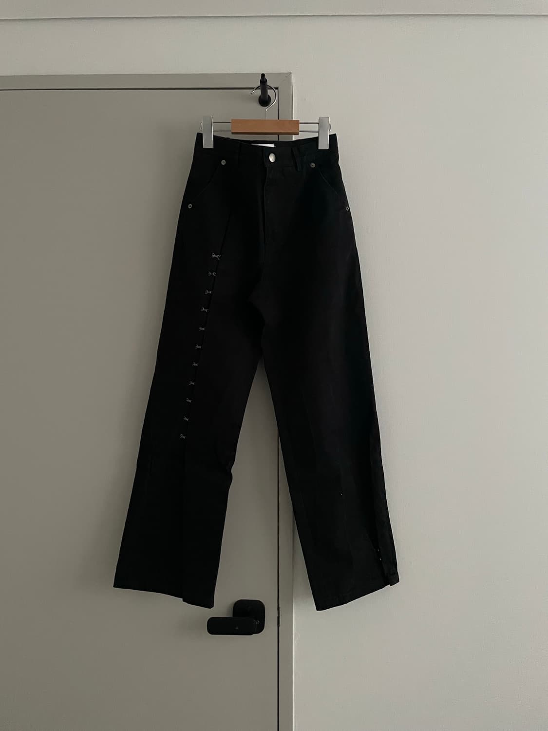 sio seoul 블랙 팬츠 상품이미지1