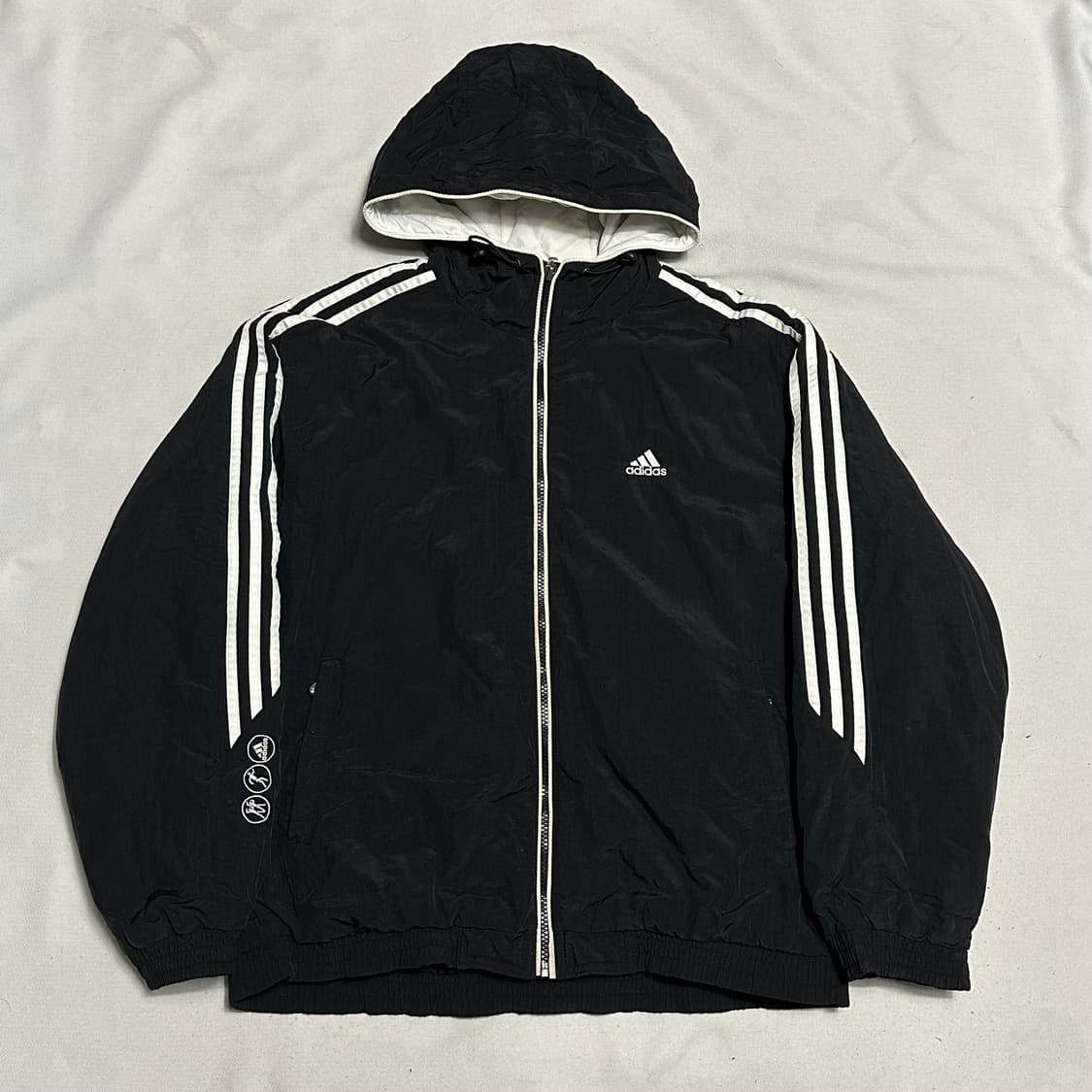 95 아디다스 블랙 나일론 후드 점퍼 상품이미지2