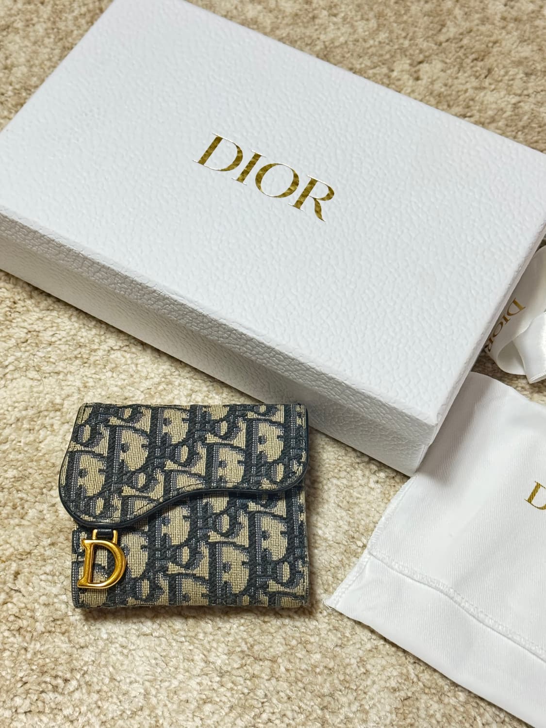 디올 오블리크 지갑 상품이미지1