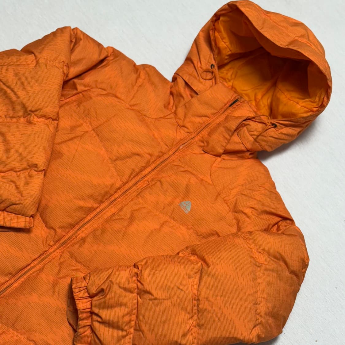 나이키 ACG 후드패딩 상품이미지2