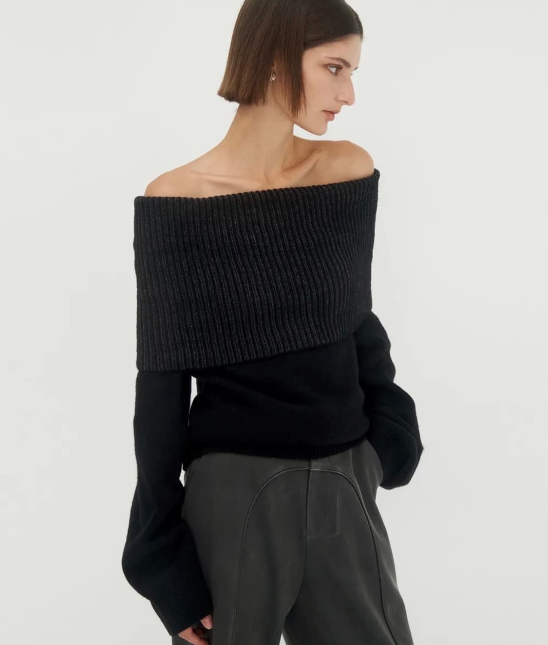 트리밍버드 오프숄더 니트 ribbed open shoulder knit 상품이미지1