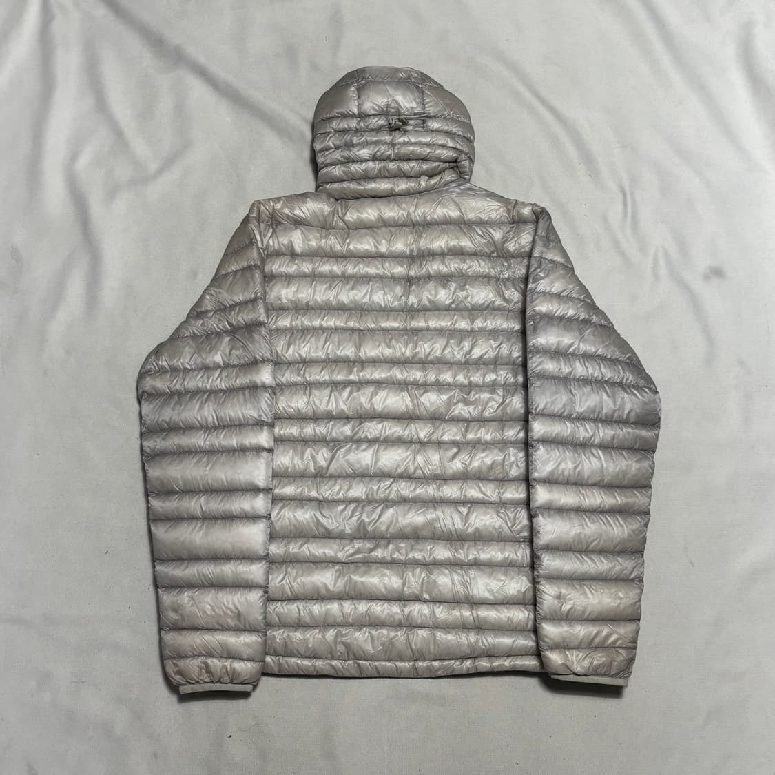 L 파타고니아 울트라라이트 다운 패딩 상품이미지3