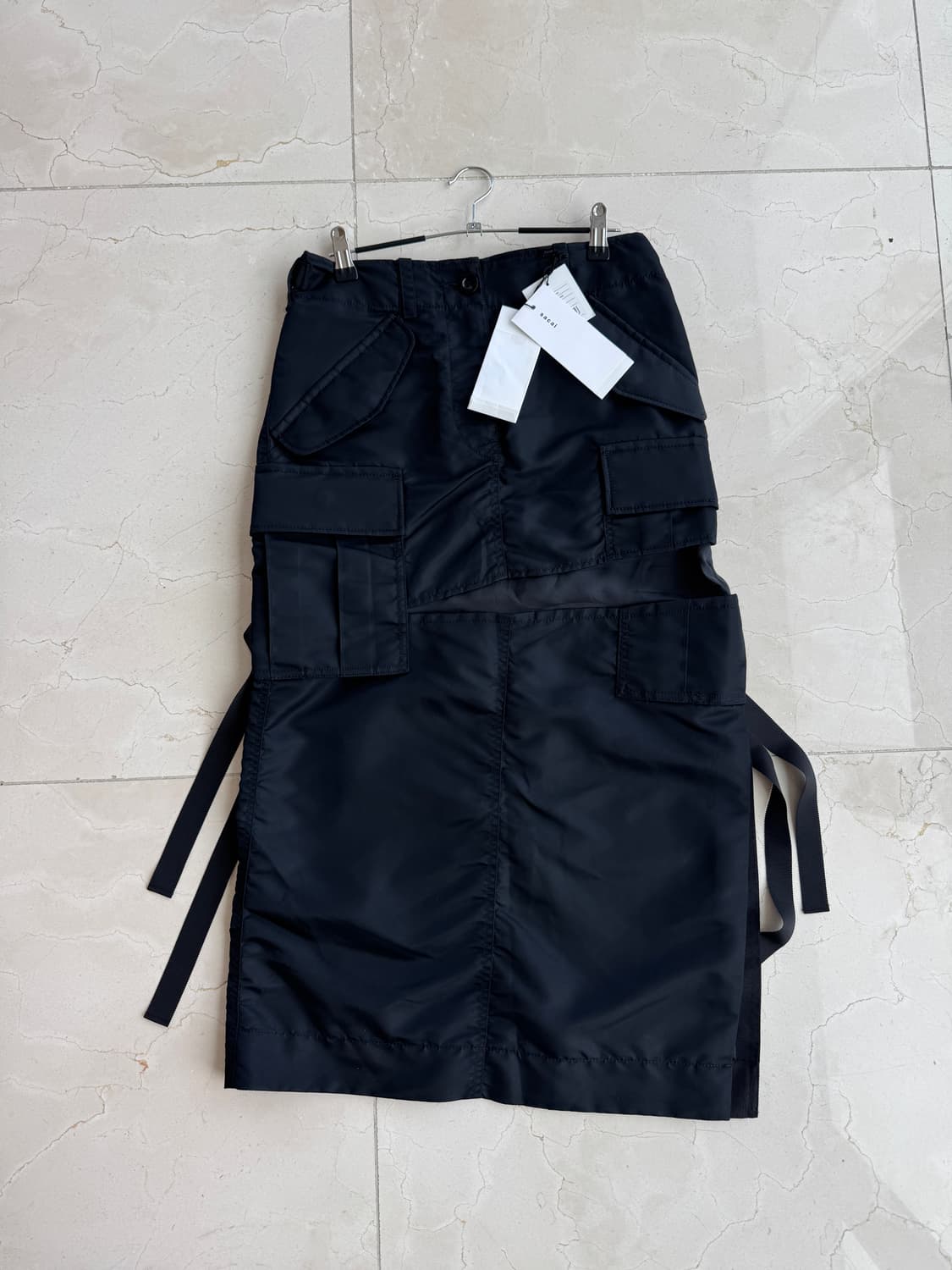 사커이 Sacai 나일론 카고 스커트 블랙 새상품 사이즈 1 상품이미지2