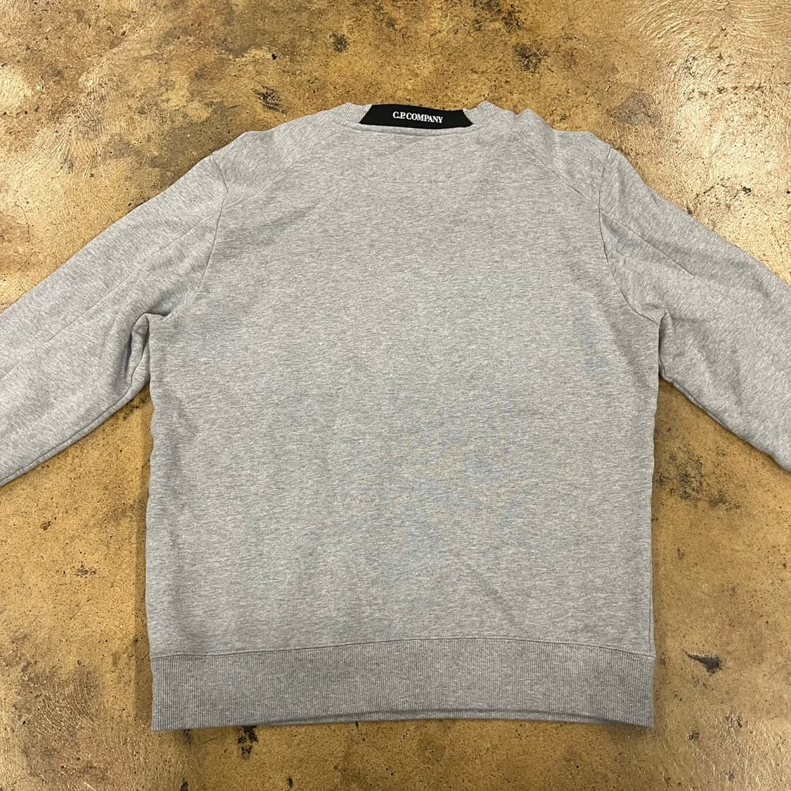[정품/L] C.P. 컴퍼니 그레이 맨투맨 티셔츠 b13 상품이미지4