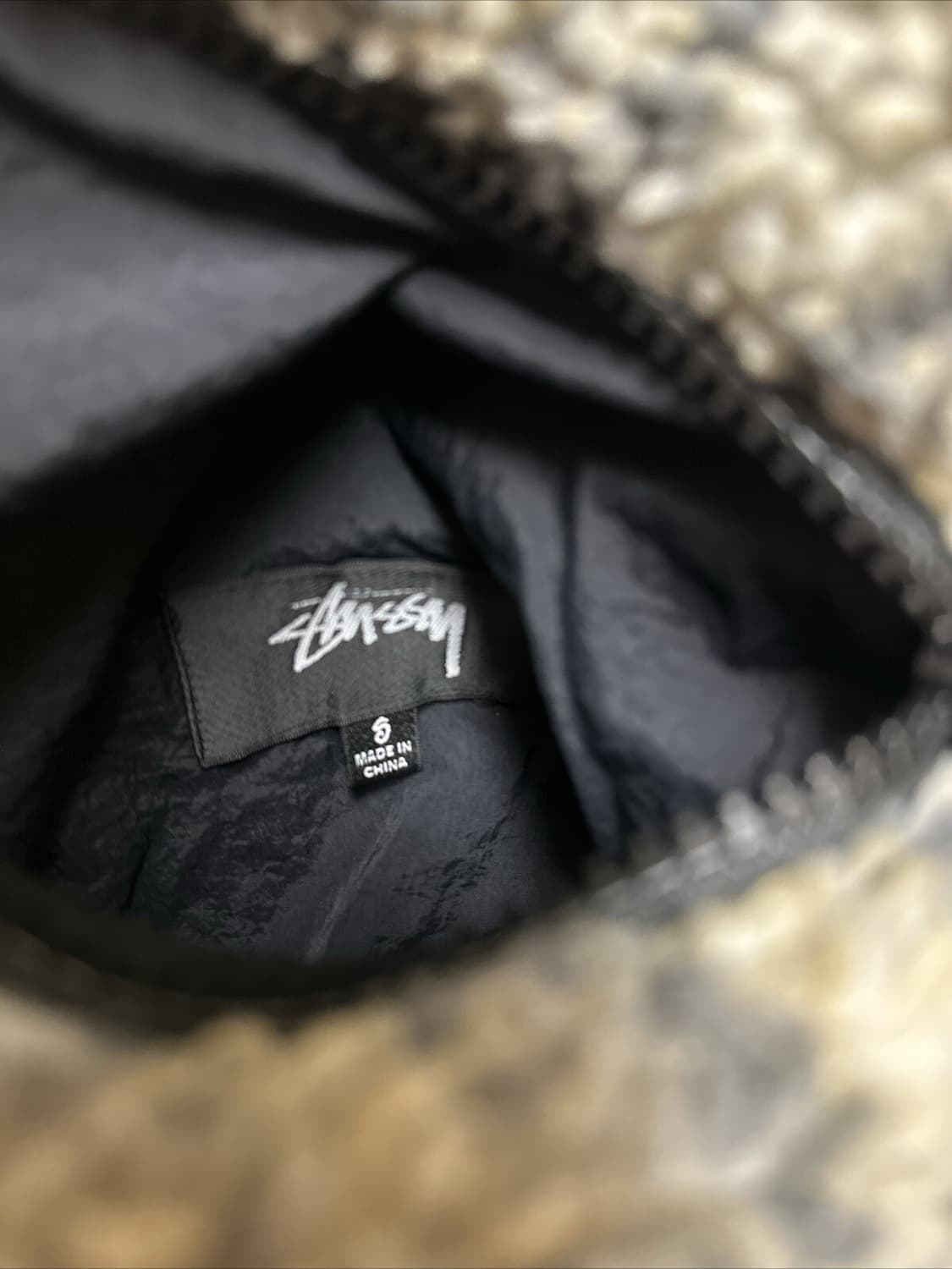 스투시 스네이크스킨 쉐르파 플리스 자켓 상품이미지5