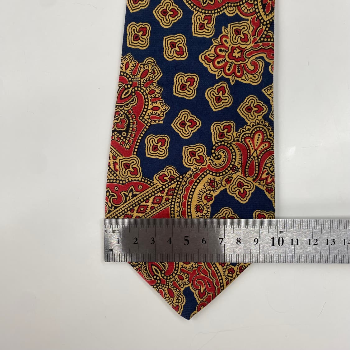 펜디 (FENDI) 페이즐리 명품 정품 넥타이 상품이미지8