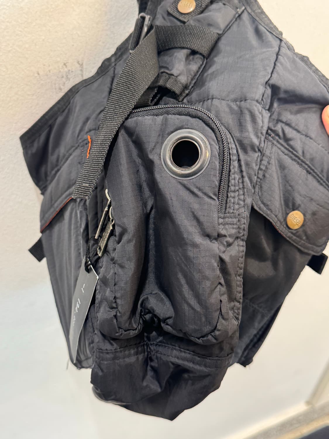 Diesel Black Messenger Bag 상품이미지6