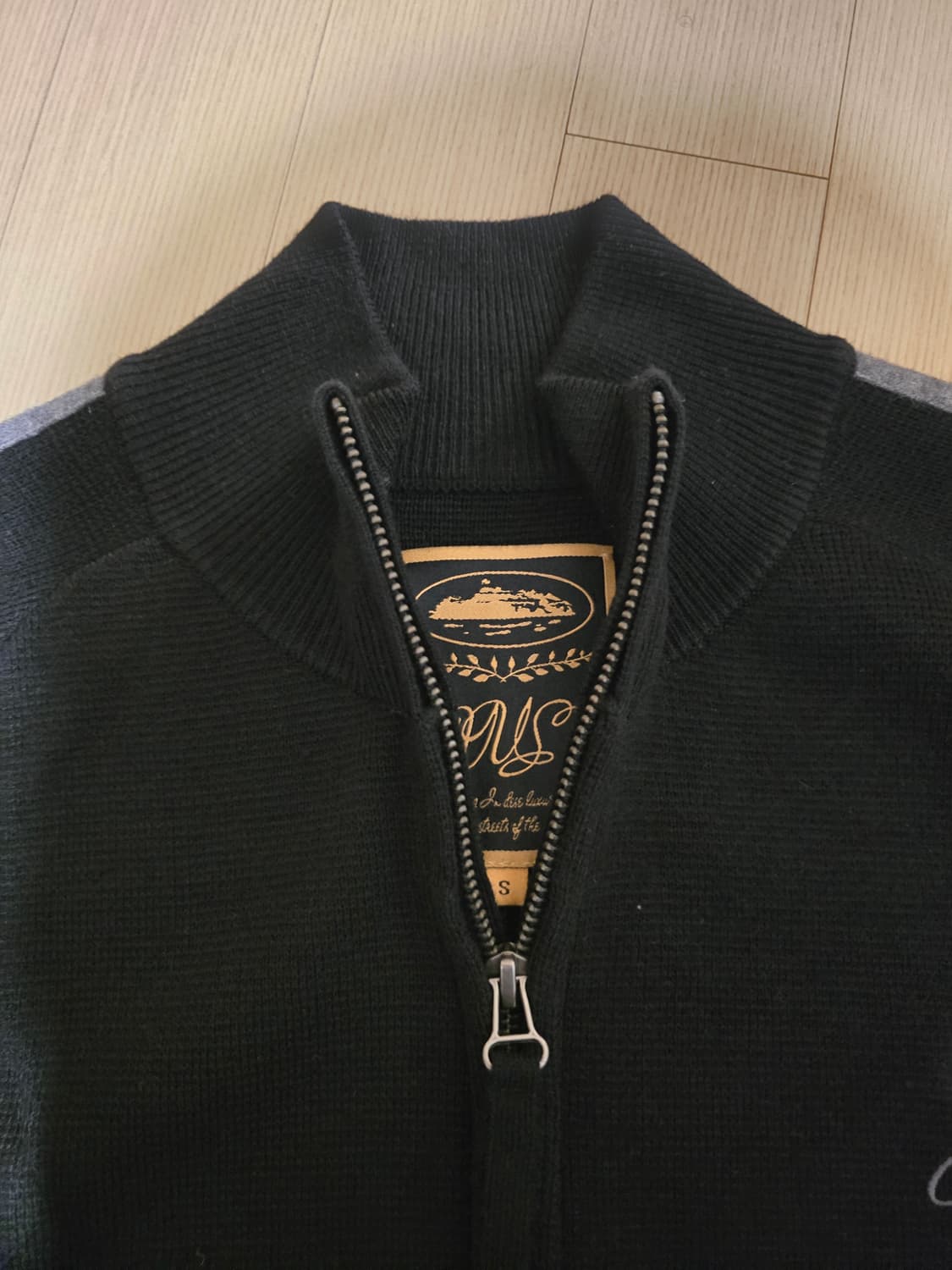 코르테이즈 니트 집업 블랙/그레이 S 상품이미지3