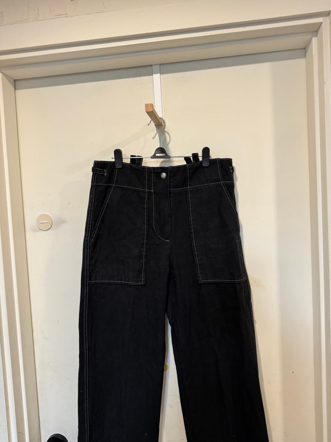 더일마 스티치 블랙 팬츠 상품이미지3