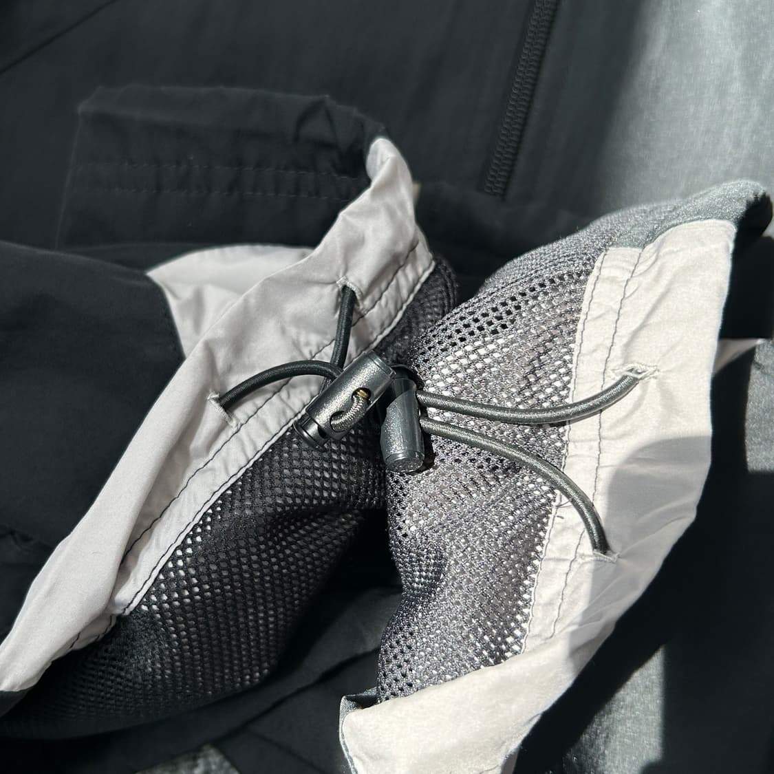 아디다스 그레이 사이드라인 바람막이 상품이미지5